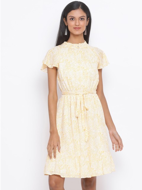 

Oxolloxo Women Yellow Printed Fit and Flare Dress
