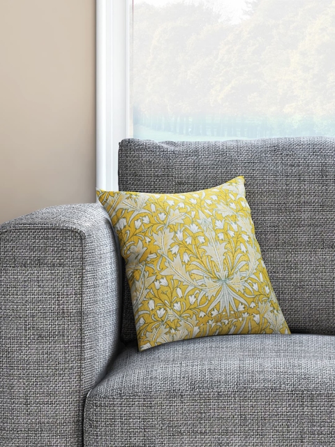 

Living scapes by Pantaloons Yellow & White Single Ethnic Motifs Square Cushion Cover