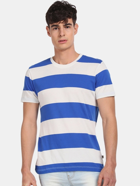 

Aeropostale Men Blue Striped Round Neck T-shirt