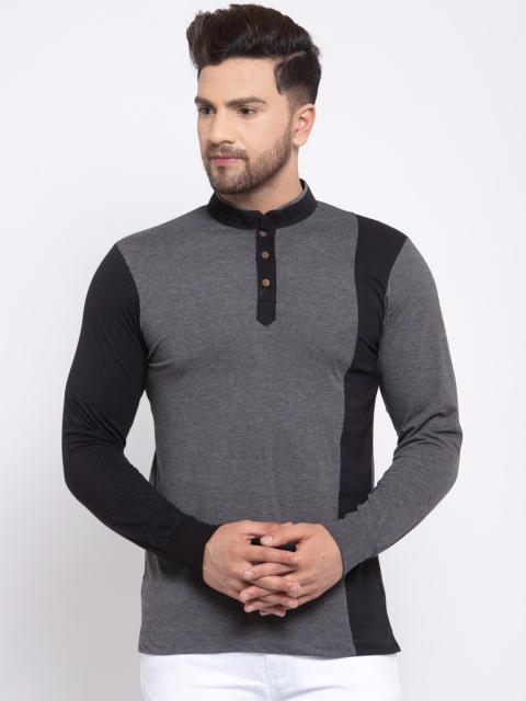 

Kalt Men Charcoal Grey & Black Colourblocked Mandarin Collar T-shirt