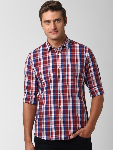 

Peter England Casuals Men Maroon Slim Fit Checked Casual Shirt