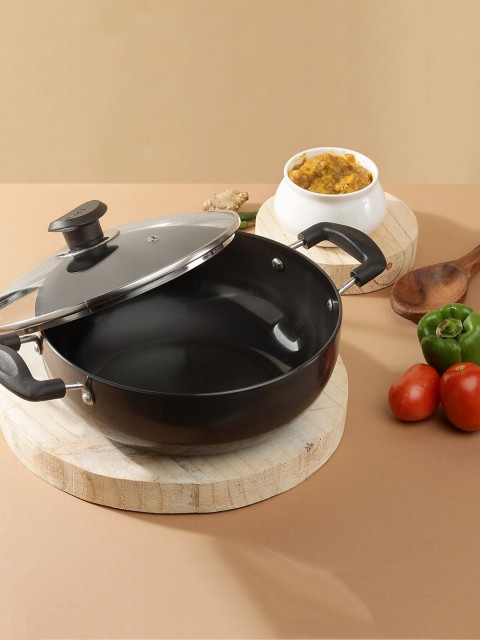 

Vinod Black Solid Aluminium Hard Anodised Kadhai With Lid 2.1 Ltr