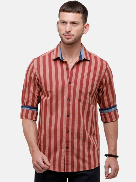

CAVALLO by Linen Club Men Red Regular Fit Striped Casual Shirt