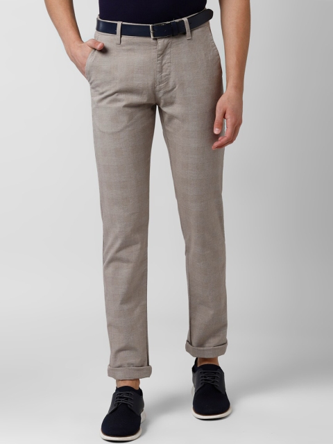

Peter England Casuals Men Beige Slim Fit Checked Chinos