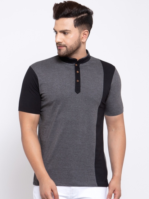 

Kalt Men Grey & Black Colourblocked Mandarin Collar T-shirt