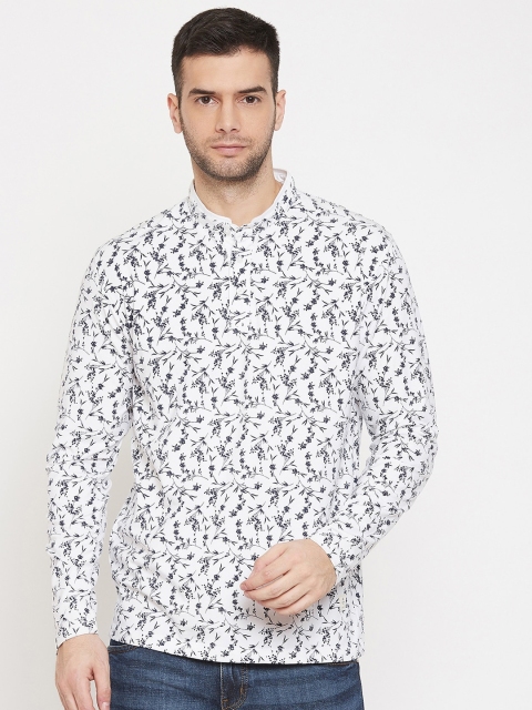 

Crimsoune Club Men White Printed Mandarin Collar T-shirt