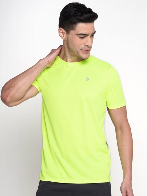 

Cultsport Men Neon Green Solid FlydryPRO Reflective FlashRun T-shirt, Fluorescent green