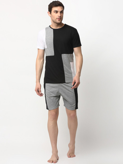 

VIMAL JONNEY Men Black & Grey Colourblocked Night suit