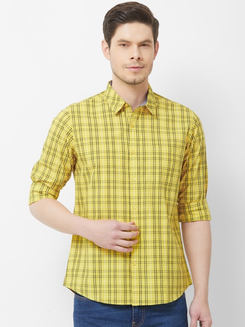 

Solemio Men Yellow & Navy Blue Regular Fit Checked Cotton Casual Shirt
