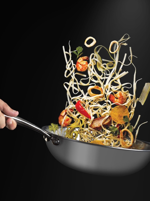 Vinod Silver-Toned Solid Stainless Steel Wok