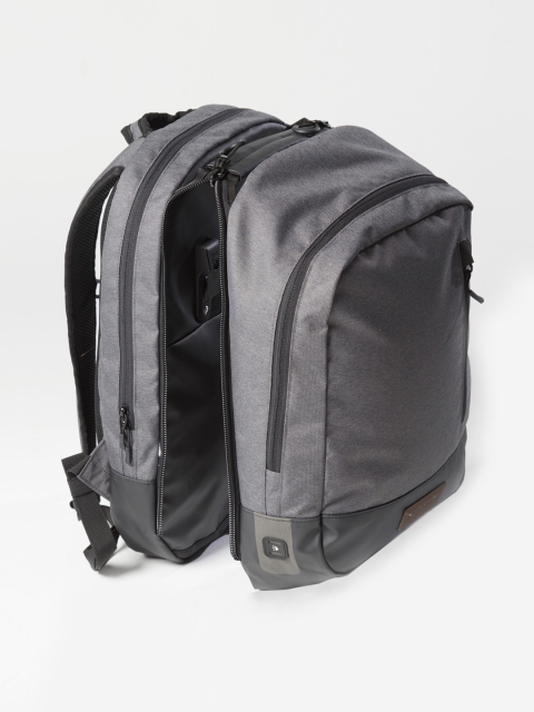 

ELOPS By Decathlon Unisex Grey & Black Backpacks