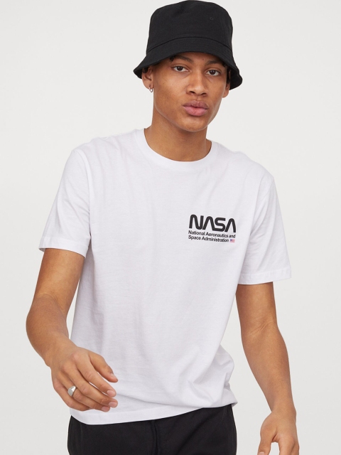 

H&M Men White Nasa Printed T-shirt