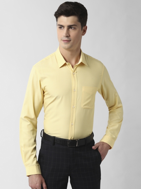 

Peter England Men Yellow Slim Fit Solid Casual Shirt