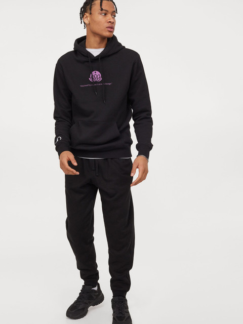 

H&M Men Black Regular Fit Hoodie