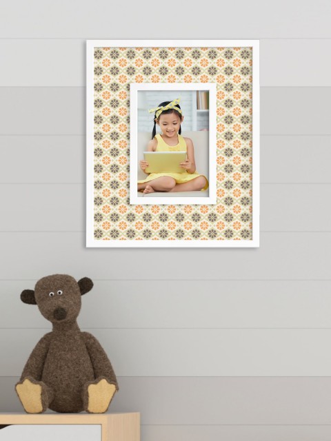 

RANDOM Off-White & Green Printed Synthetic MDF Wood Individual Wall Photo Frame