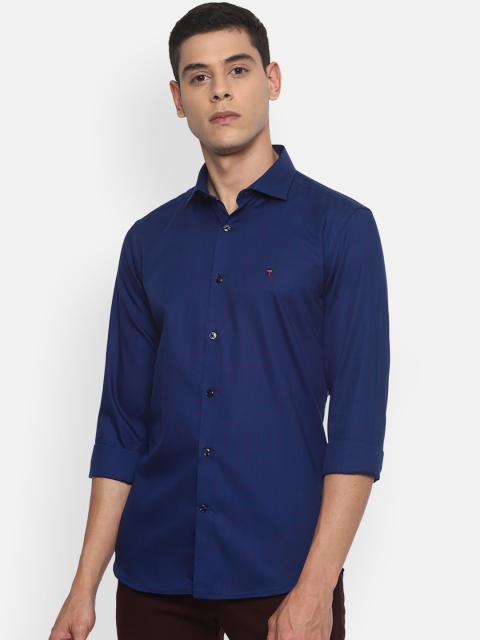 

Louis Philippe Sport Men Navy Blue Slim Fit Solid Casual Shirt