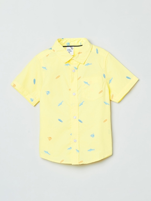 

max Boys Yellow Regular Fit Printed Casual Shirt