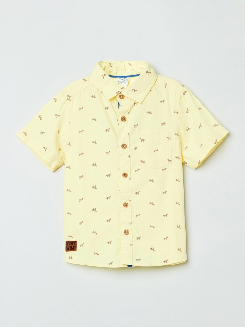 

max Boys Yellow Regular Fit Printed Casual Shirt
