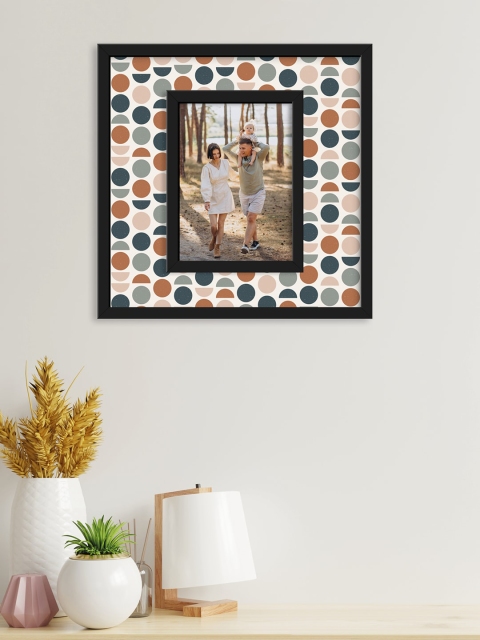 

RANDOM Black & White Printed Wall Photo Frames