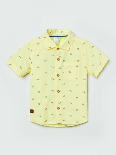

max Boys Yellow Regular Fit Printed Casual Shirt