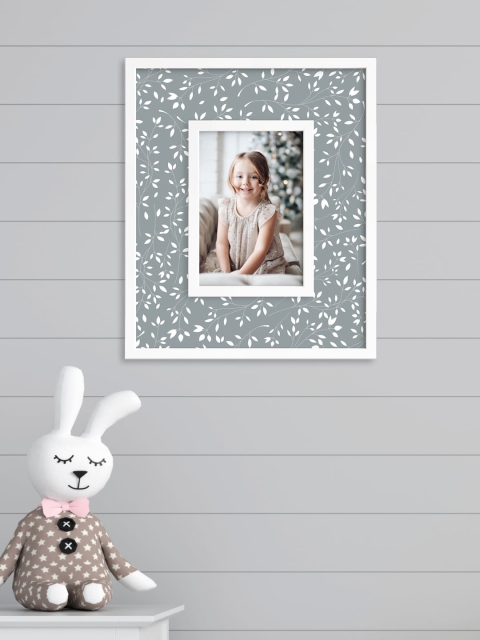 

RANDOM White & Grey Printed Photo Frame