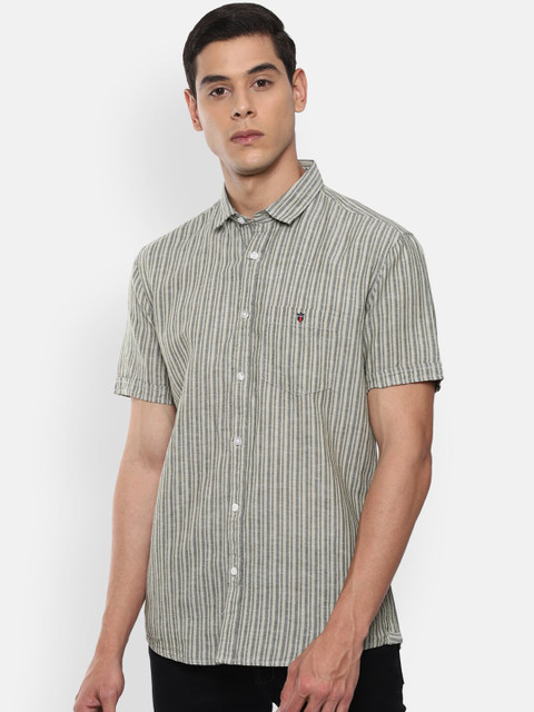 

Louis Philippe Jeans Men Olive Green Slim Fit Checked Casual Shirt