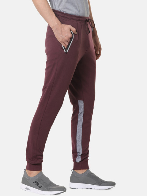 

FILA Men Maroon & Grey Solid Joggers