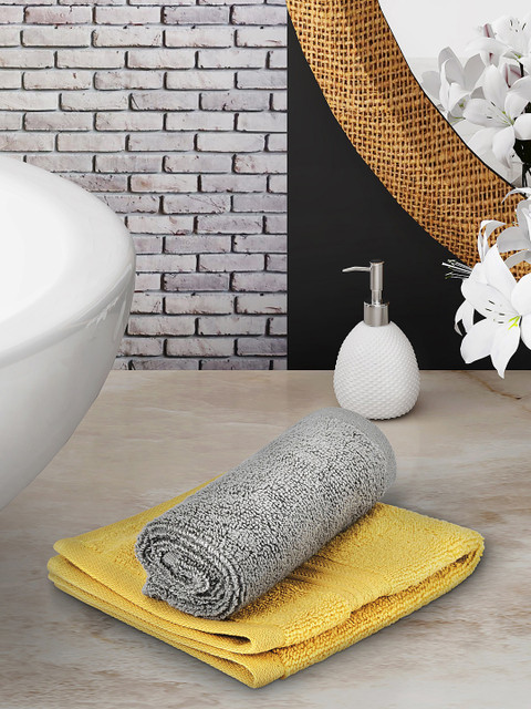 

Living Scapes Set Of 4 Solid 550 GSM Face Towels, Yellow