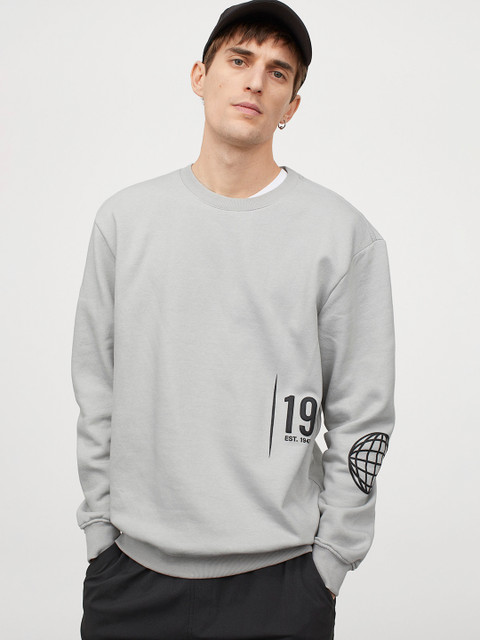 

H&M Men Grey & Black Sweatshirt