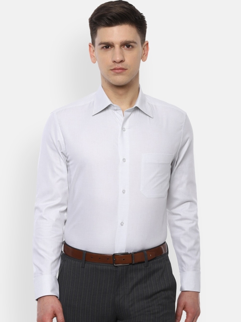 

Louis Philippe Men White Regular Fit Solid Casual Shirt