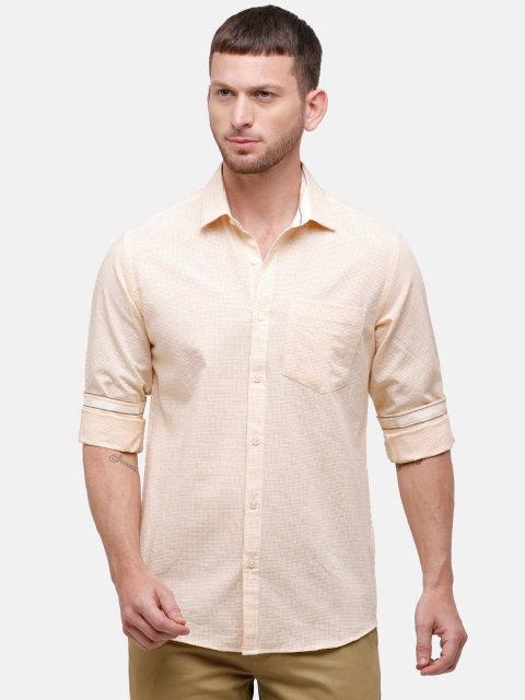 

CAVALLO by Linen Club Men Yellow Regular Fit Solid Casual Shirt