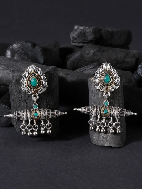 

OOMPH Silver-Toned & Green Contemporary Drop Earrings