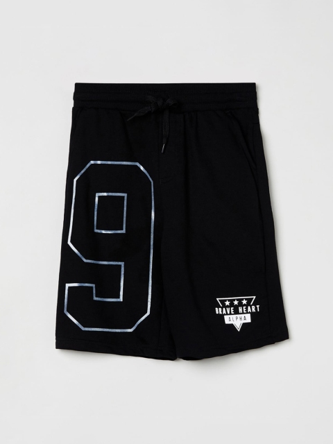 

max Boys Black Solid Regular Fit Sports Shorts