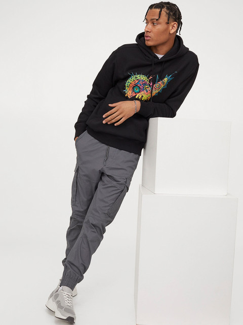 

H&M Men Black Printed Regular Fit Hoodie
