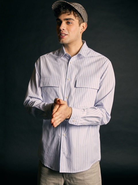 

H&M Men White & Blue Turn-Down-Collar Shirt