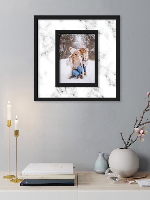 

RANDOM White & Black Printed Photo Frame