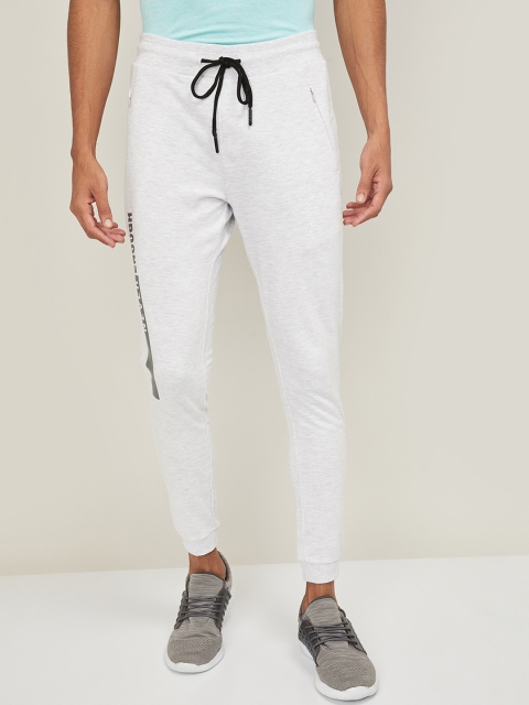 

Kappa Men White Solid Joggers