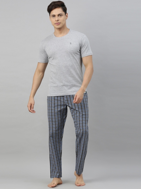 

Joven Men Grey & Black Solid Night suit