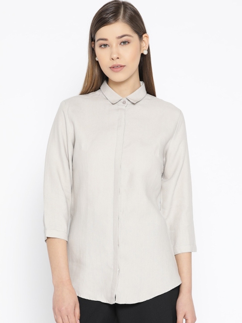 

Hancock Women Beige Slim Fit Solid Semiformal Shirt