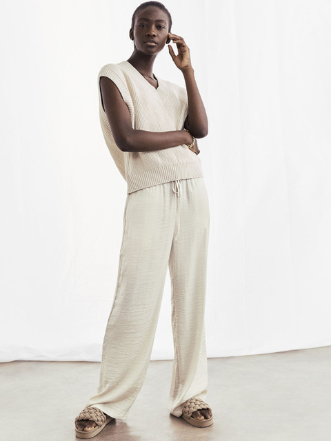 

H&M Women Beige Solid Parallel Trousers