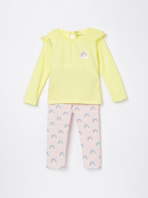 

Juniors by Lifestyle Girls Yellow & Pink Solid Top with Pyjamas