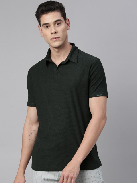 

RARE RABBIT Men Green Solid Polo Collar T-shirt