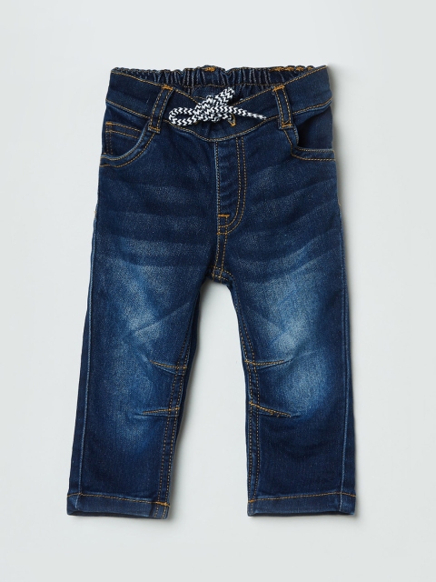 max Boys Blue Regular Fit Mid-Rise Clean Look Jeans