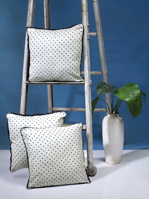 

I AM FOR YOU Grey Melange & Black Set of 3 Geometric Square Cushion Covers