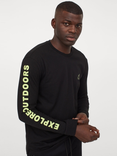 

H&M Men Black Regular Fit Sports Top