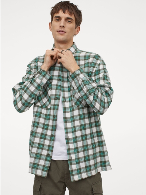 

H&M Men White & Green Relaxed Fit Shirt