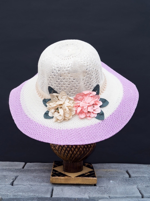

Golden Peacock Women White & Purple Woven-Design Straw Sun Hat