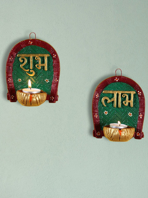 

Aapno Rajasthan Green & Red Handcrafted Terracotta Auspicious Hanging Diya Showpiece Set