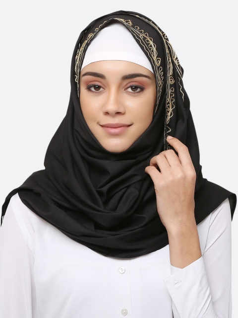 

MOMIN LIBAS Women Black & Cream-Coloured Scarf