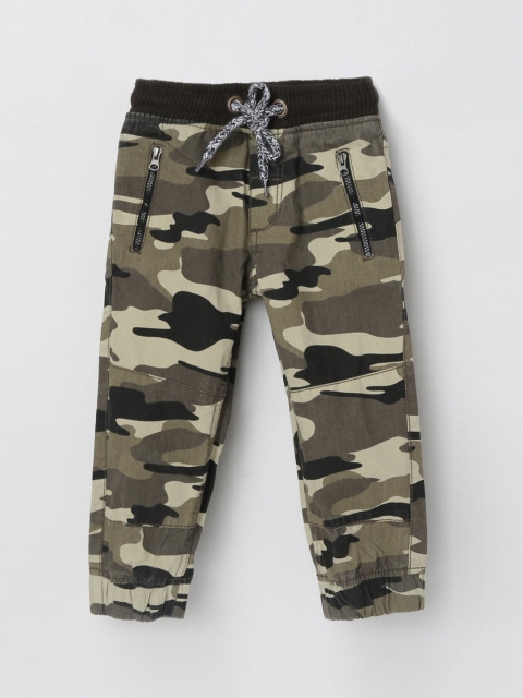 

max Boys Beige & Black Camouflage Printed Joggers